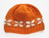Oranža vilnas cepure (ar tautisku rakstu) no mīkstas itāļu merīnvilnas dzijas (oeko-Tex). 56. izm.