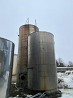 Две молочные цистерны ранее использовались на заводу по производству детского питания. Локация - Рапла, Эстония