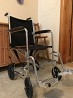 Pārdodu ratiņkrēslu ar grozu. Mazlietotu. No ASV (Medline). Cena: 100, -Eur. Tel.: 26 540531