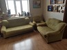 Pārdodu lietotu mēbeļu komplektu - izvelkams trīsvietīgs dīvāns + divvietīgs dīvāns + krēsls. Ar auduma defektiem.