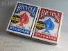 Bicycle Standard (Rider Back) spēļu kārtis - izvēle miljoniem burvjiem un spēlētāju visā pasaulē. Arī ir Bicycle Rider Back, Arcane, Ghost, ...