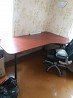 Mazlietotas biroja mēbeles, komplekts sastāv no diviem dokumentu plauktiem, četriem skapīšiem un viena darba galda. Dokumentu plauktiem ir ...