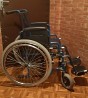 Pārdod invalīdu ratiņkrēslu (OXFORD) Sēdeklis 46 cm, paceļamas malas. Lietots 2x. Cena 190.00 eur.